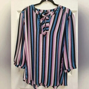 Torrid Ciffon Striped Blouse w/tie neckline and 3/4 Sleeved Plus Size 3 or 3x